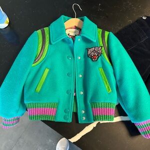 Gucci jacket size 5